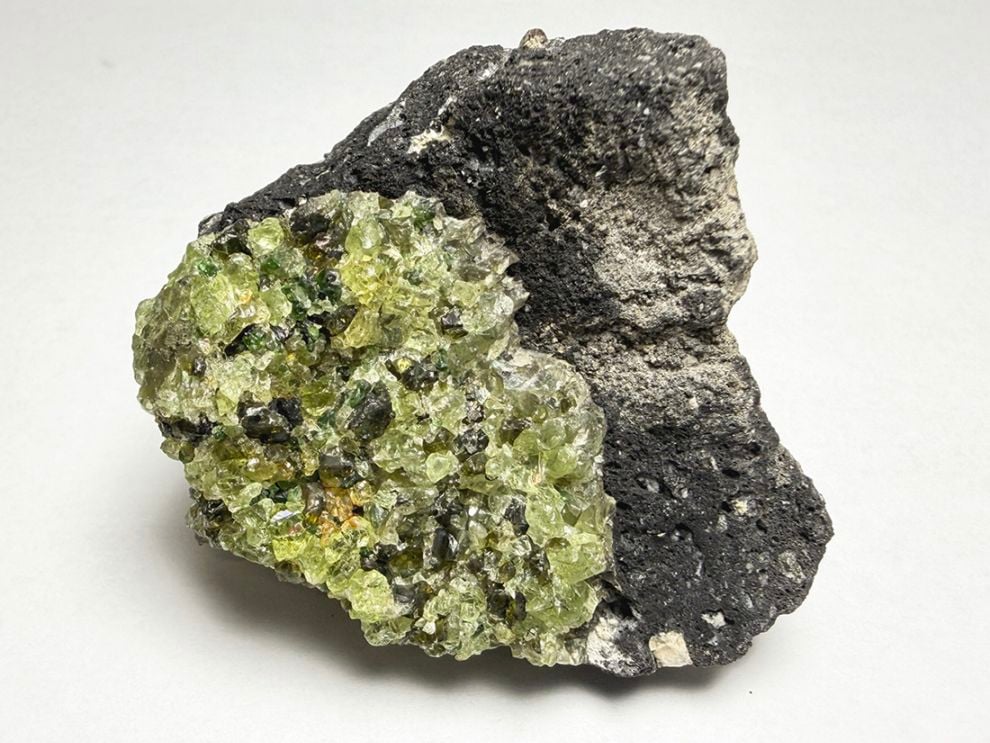 ノルウェー産 ペリドタイト  ( 橄欖岩 ) / Peridotite