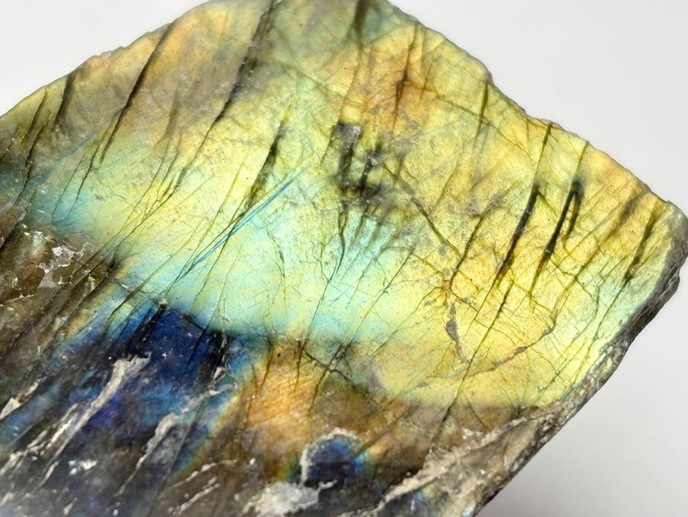 マダガスカル産 ラブラドライト 一面磨き / Labradorite