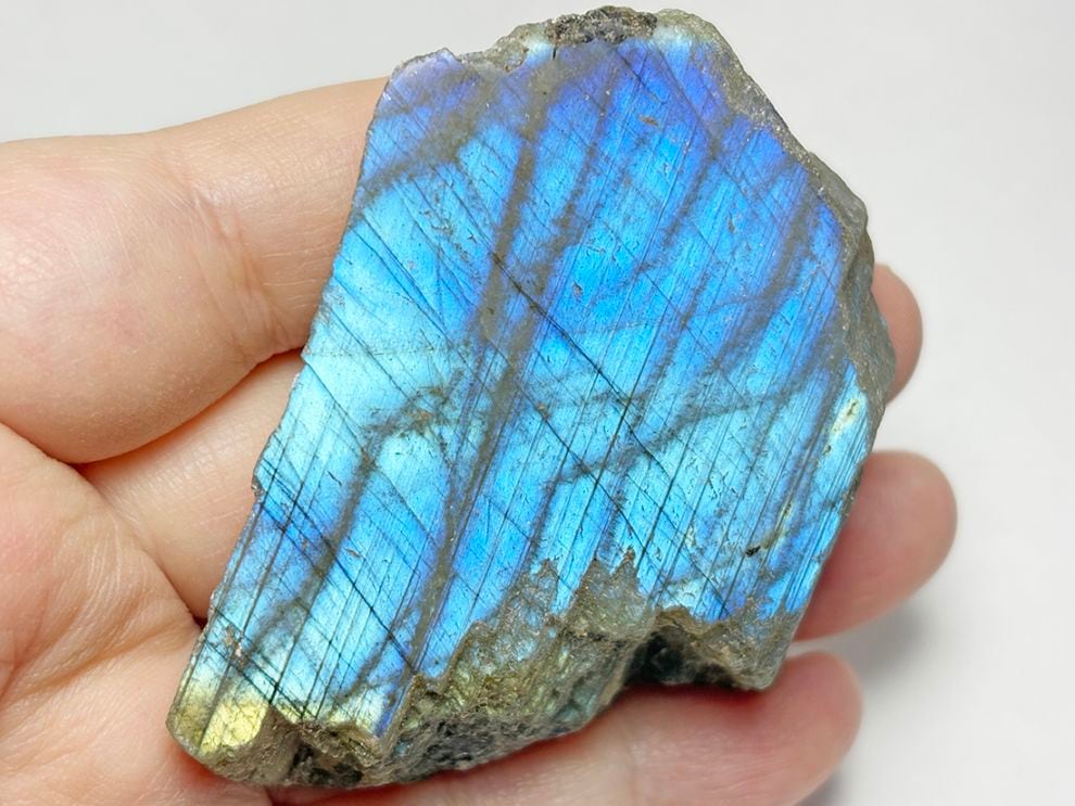 マダガスカル産 ラブラドライト 一面磨き / Labradorite