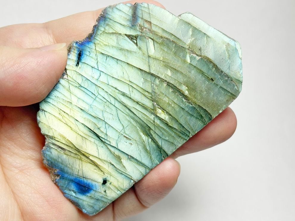 マダガスカル産 ラブラドライト 一面磨き / Labradorite