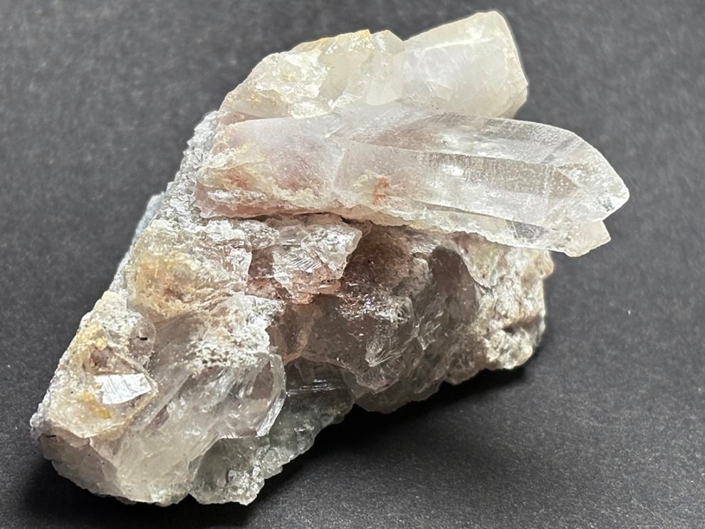 インド・マニカラン産 ヒマラヤ水晶  クラスター / Himalayan Quartz