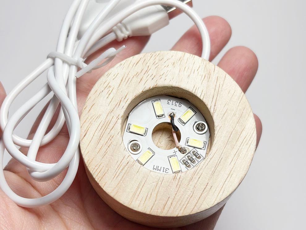 LEDライト付き木製台座Sサイズ 昼白色　アソート