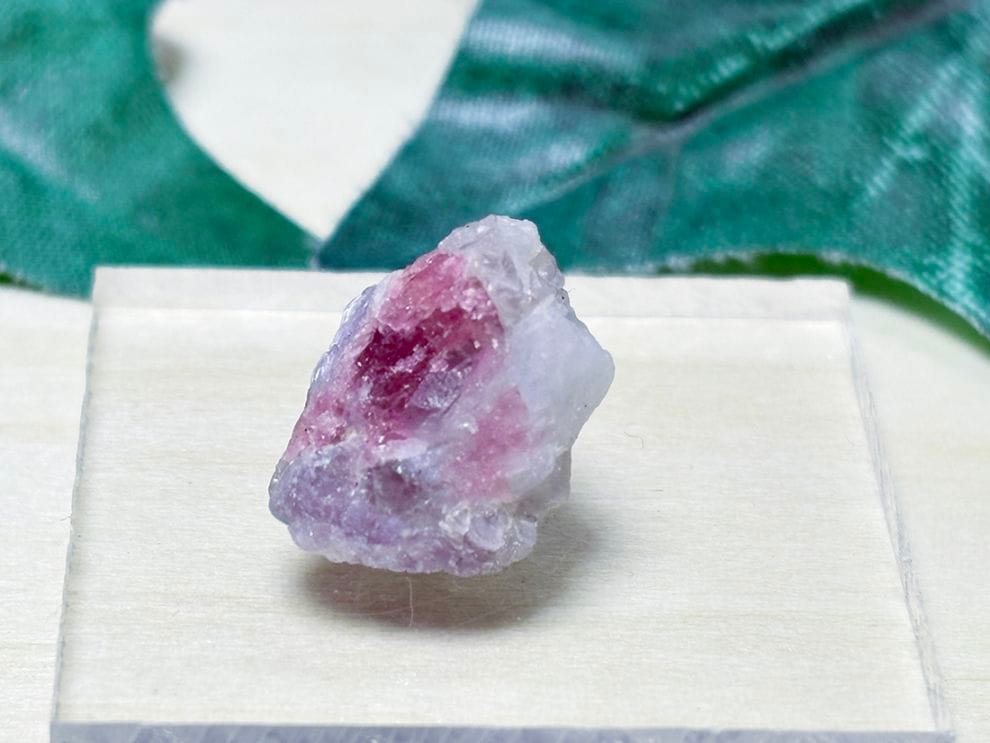 ブラジル産 ピンクトルマリン / tourmaline ( 電気石 )【ミニチュア鉱物】