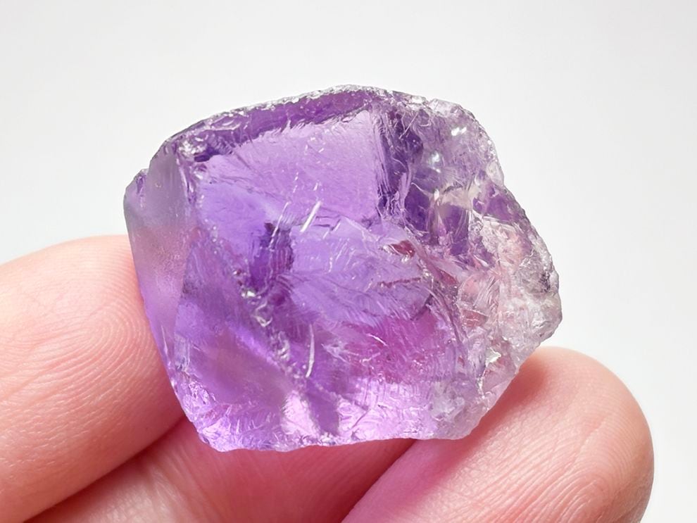 ブラジル産 エッチドアメジスト  (蝕像紫水晶)/ Etched Amethyst