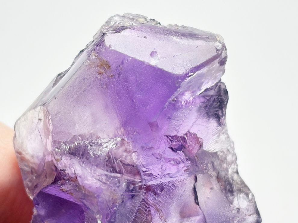 ブラジル産 エッチドアメジスト  (蝕像紫水晶)/ Etched Amethyst