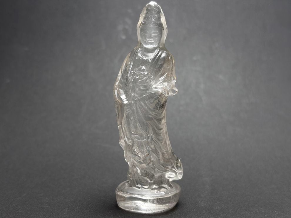 天然水晶 観音様 彫刻