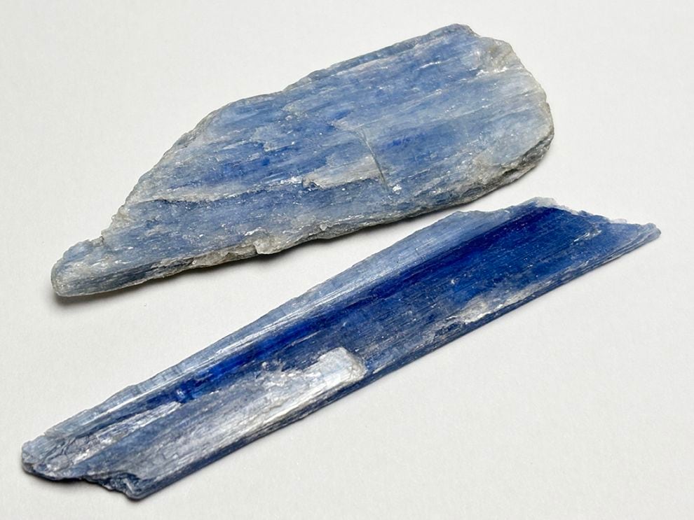 ブラジル産 カイヤナイト 2個セット ( 藍晶石 )  / Kyanite