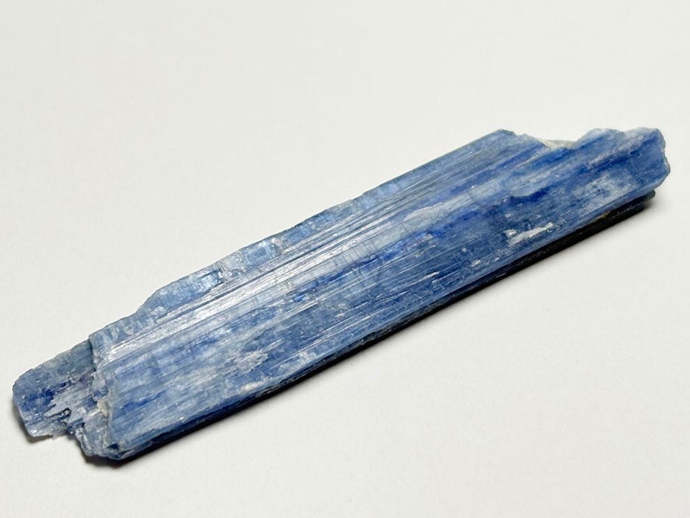 ブラジル産 カイヤナイト ( 藍晶石 )  / Kyanite