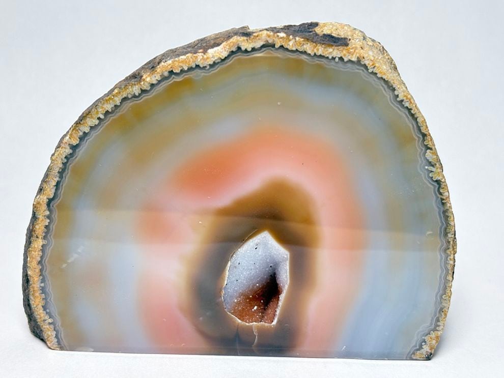 ブラジル産アゲートジオード（瑪瑙晶洞）/Agate Geode