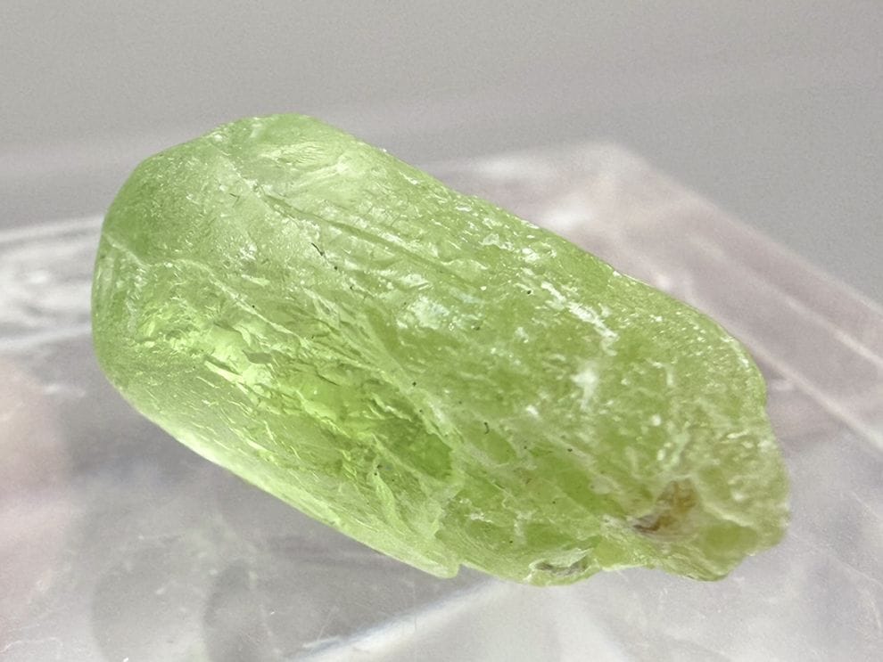 パキスタン産 ペリドット 単結晶 ( 橄欖石 ) / Peridot 