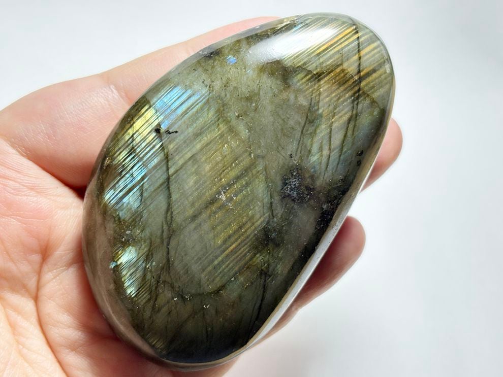 マダガスカル産 ラブラドライト タンブル / Labradorite