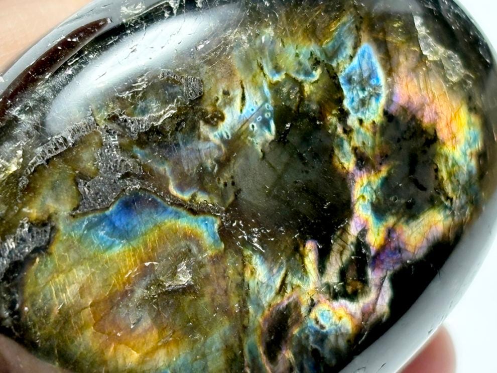 マダガスカル産 ラブラドライト タンブル / Labradorite