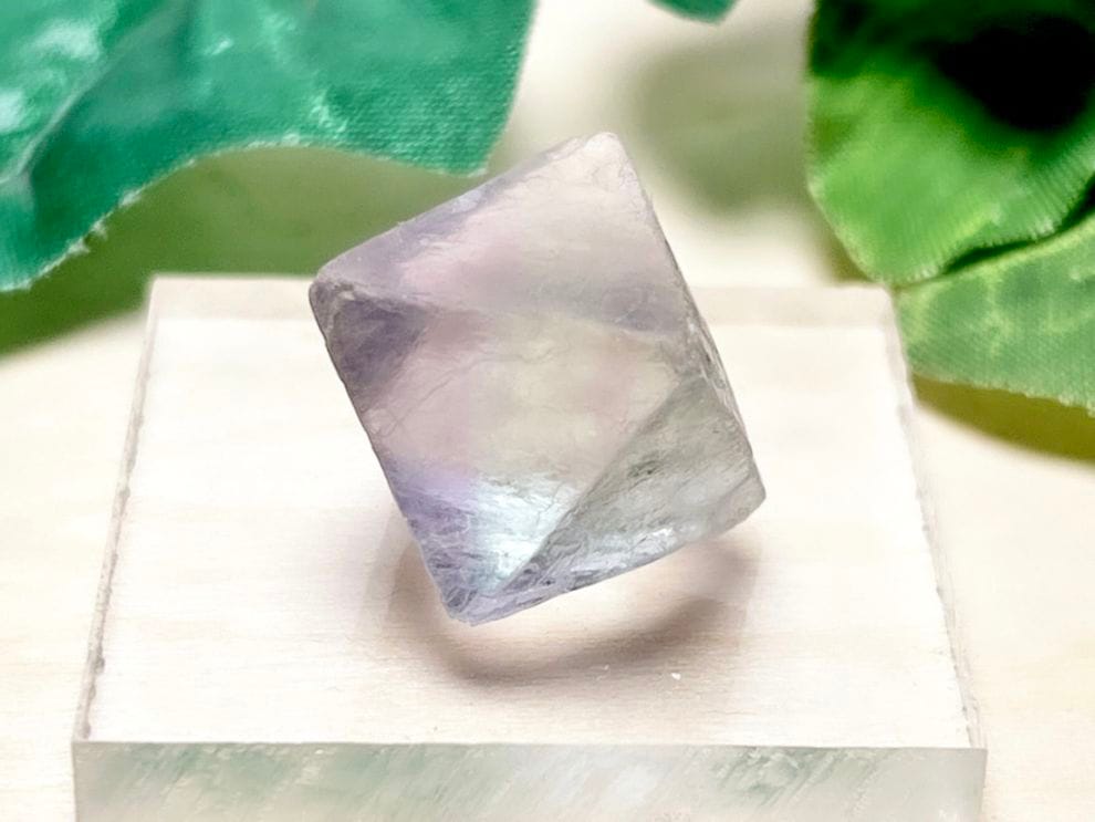 (蛍光) 湖南省産 八面体 フローライト / fluorite ( 蛍石 )【ミニチュア鉱物】