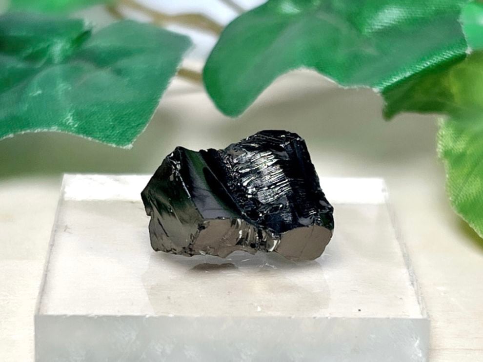 コロンビア産 シュンガイト / shungite ( シュンガ石 )【ミニチュア鉱物】
