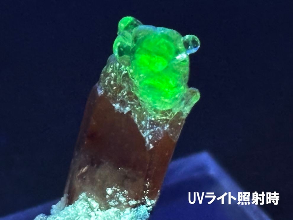 メキシコ産 トパーズ with  ハイアライトオパール / Topaz with Hyalite