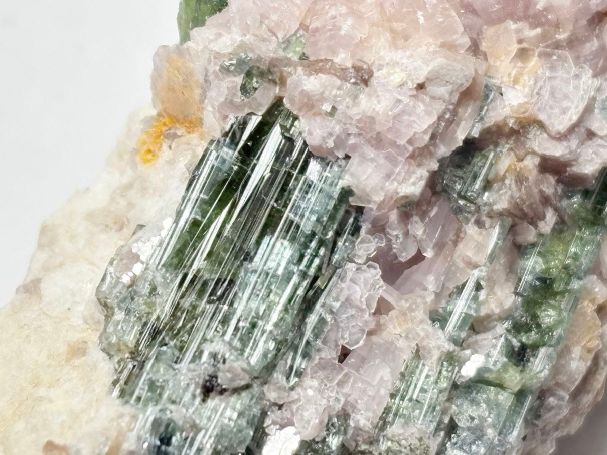 ブラジル産 トルマリン (電気石)/ Tourmaline