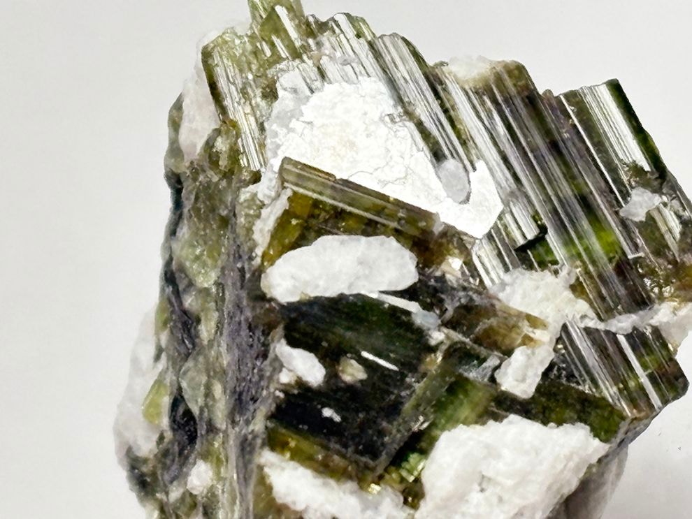 ブラジル産 トルマリン (電気石)/ Tourmaline