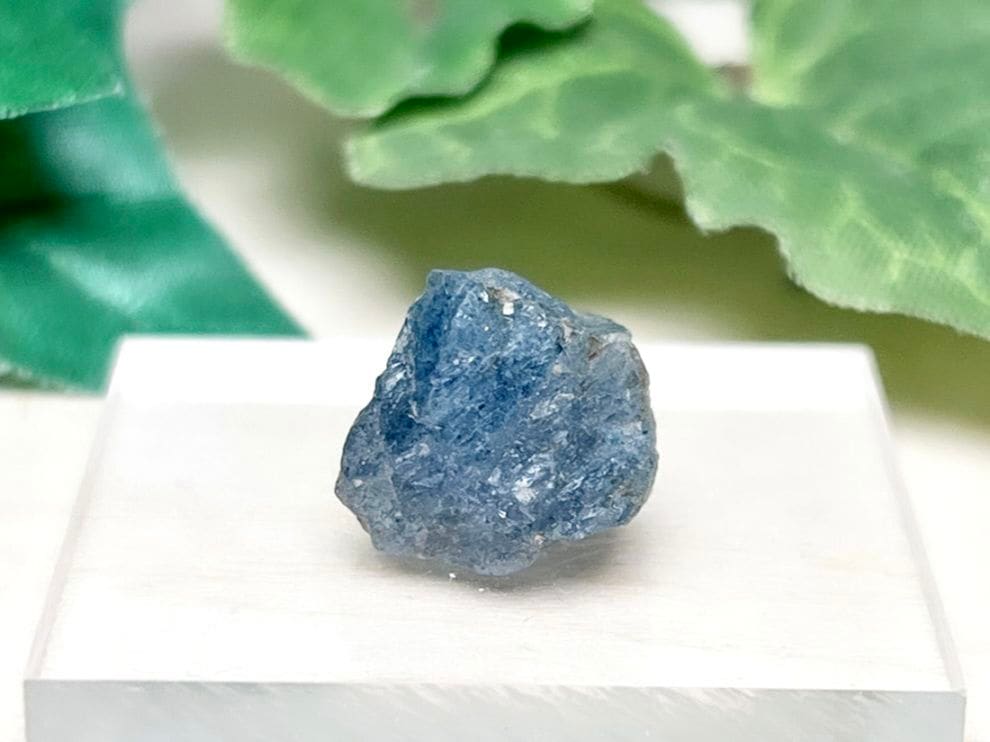 マダガスカル産 ブルークォーツ / Lazulite in Quartz ( 青水晶 )【ミニチュア鉱物】