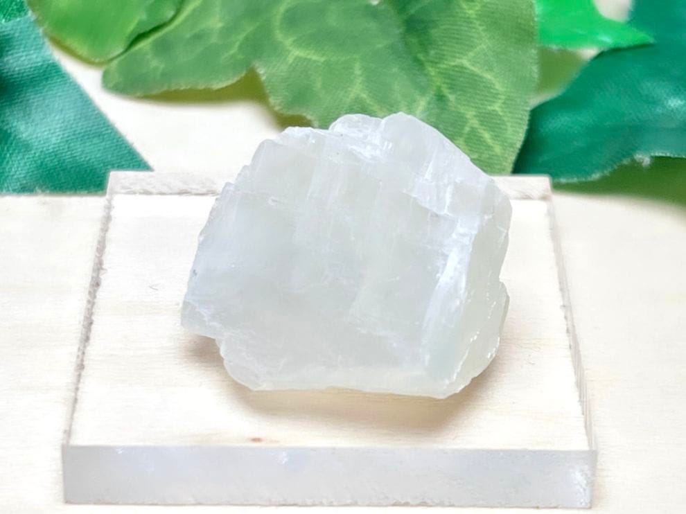 南インド産 グリーンムーンストーン / Green moonstone ( 月長石 )【ミニチュア鉱物】