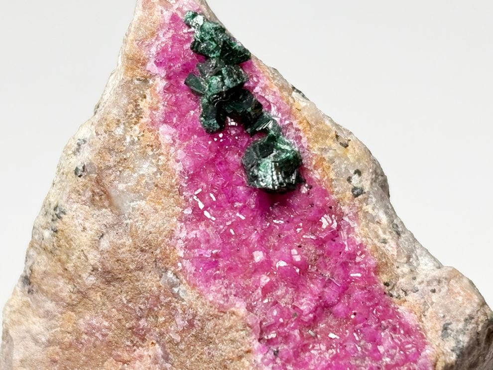 コンゴ民主共和国産 コバルトカルサイト (マラカイト共生) / Cobalt Calcite 