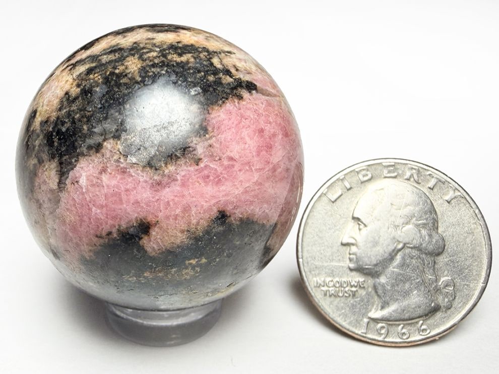 ロードナイトinクォーツ 33mm 丸玉  / Rhodonite in Quartz