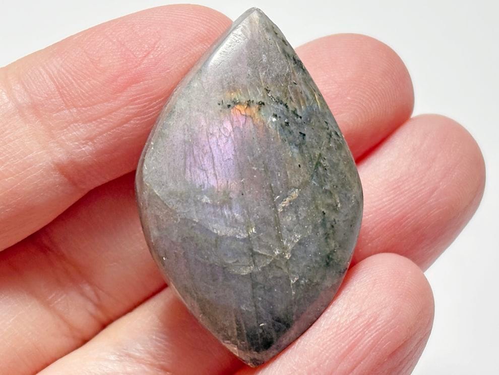 ピンク＆パープルラブラドライト ルース / Pink & Purple Labradorite