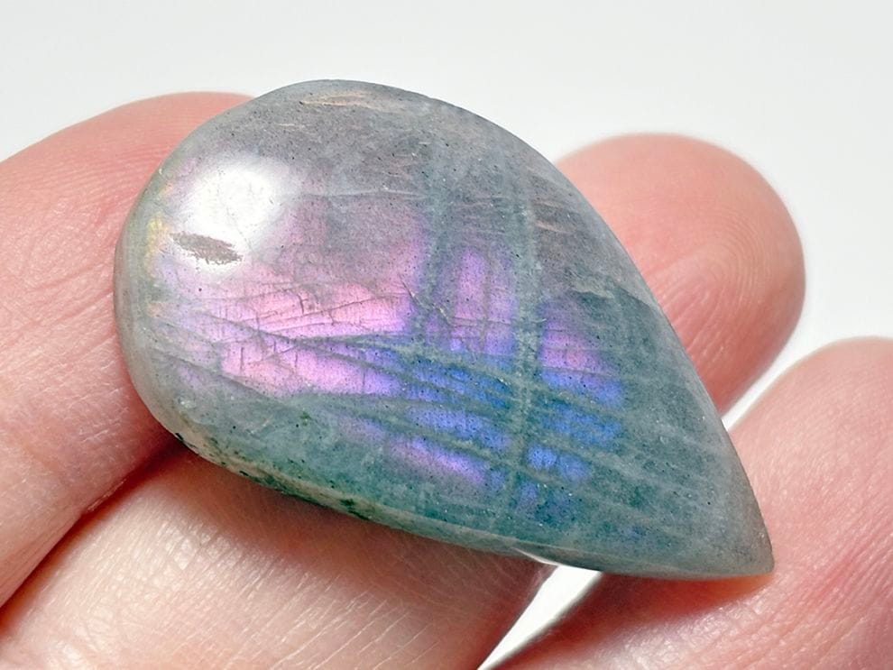 ピンク＆パープルラブラドライト ルース / Pink & Purple Labradorite
