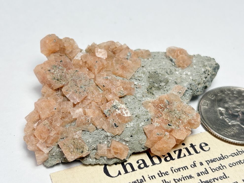 モロッコ産 チャバザイト ( 菱沸石 )/ Chabazite