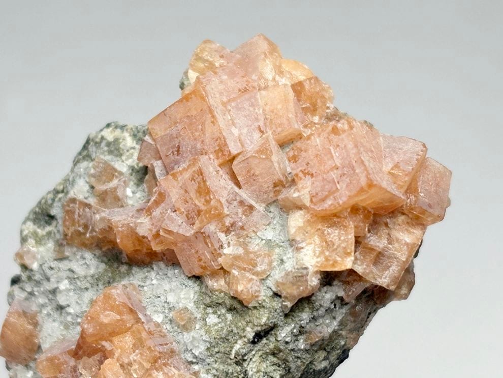 モロッコ産 チャバザイト ( 菱沸石 )/ Chabazite