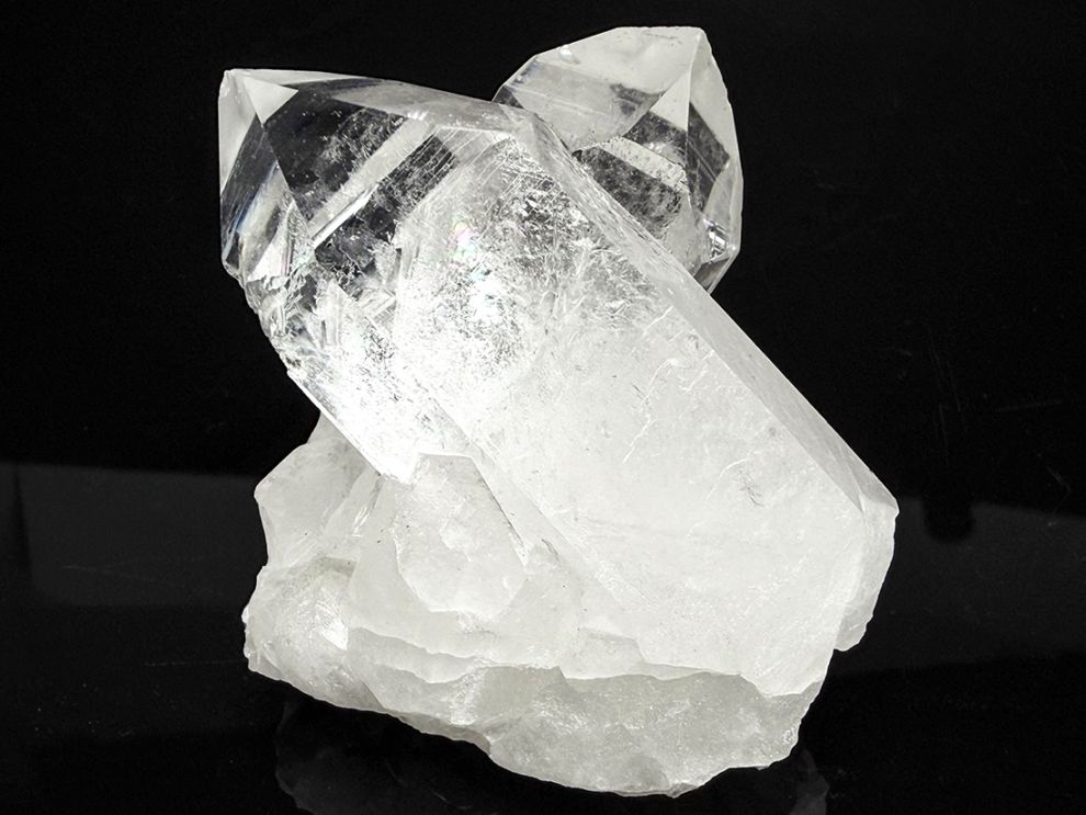 ブラジル・トマスゴンサガ鉱山産 水晶クラスター / Quartz Crystal Cluster