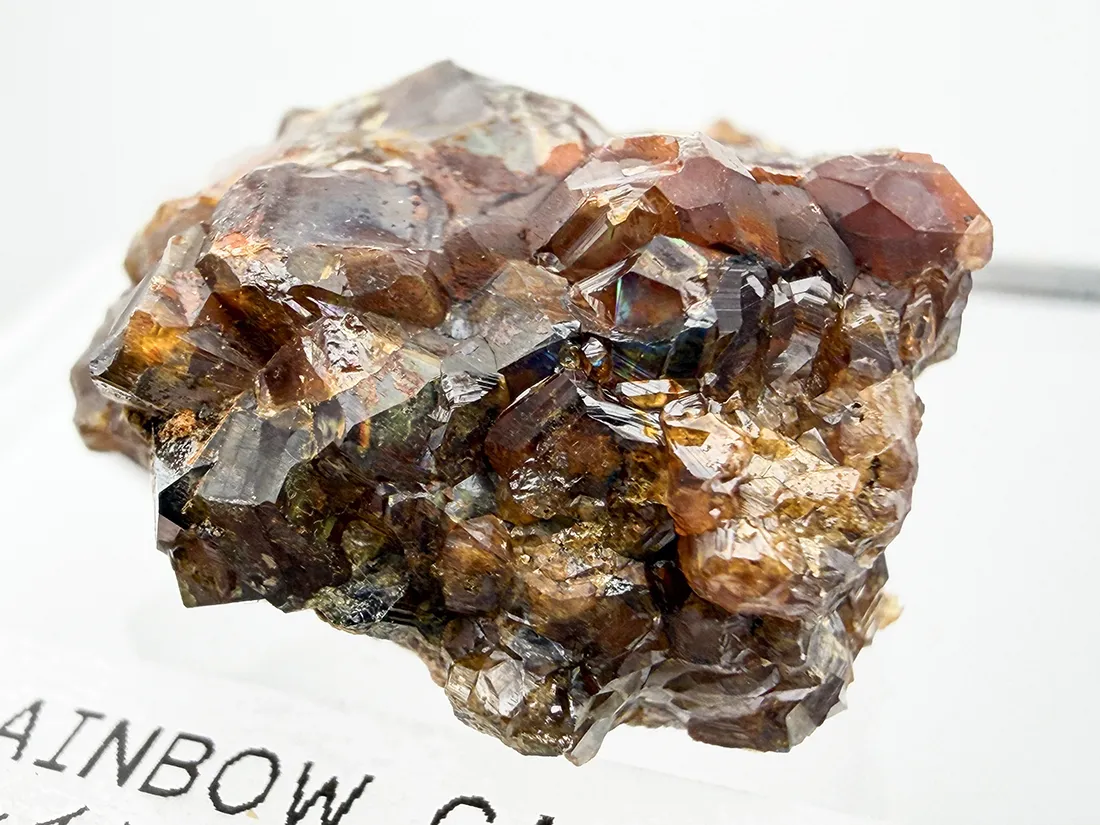 奈良県天川村産 レインボーガーネット / Rainbow Garnet ( Andradite )