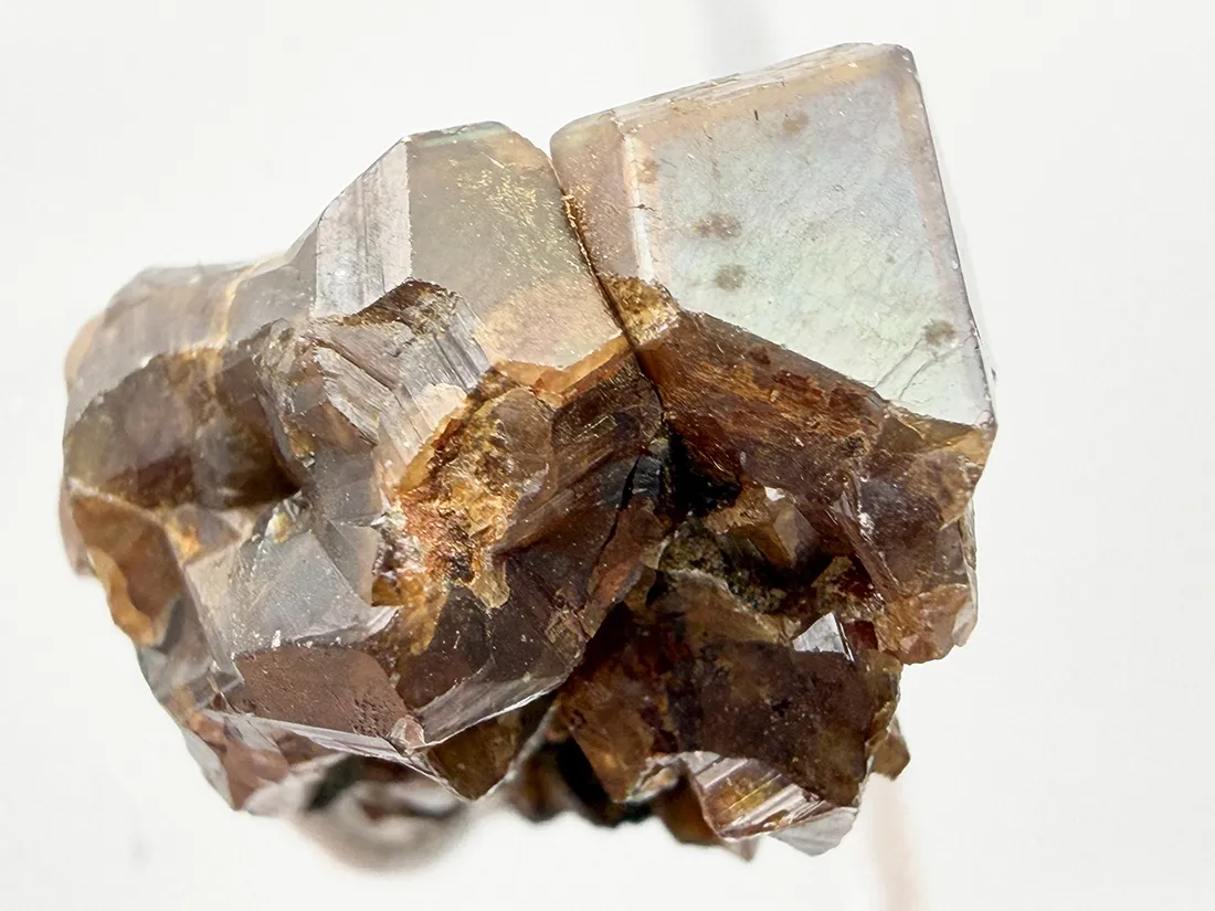 奈良県天川村産 レインボーガーネット / Rainbow Garnet ( Andradite )