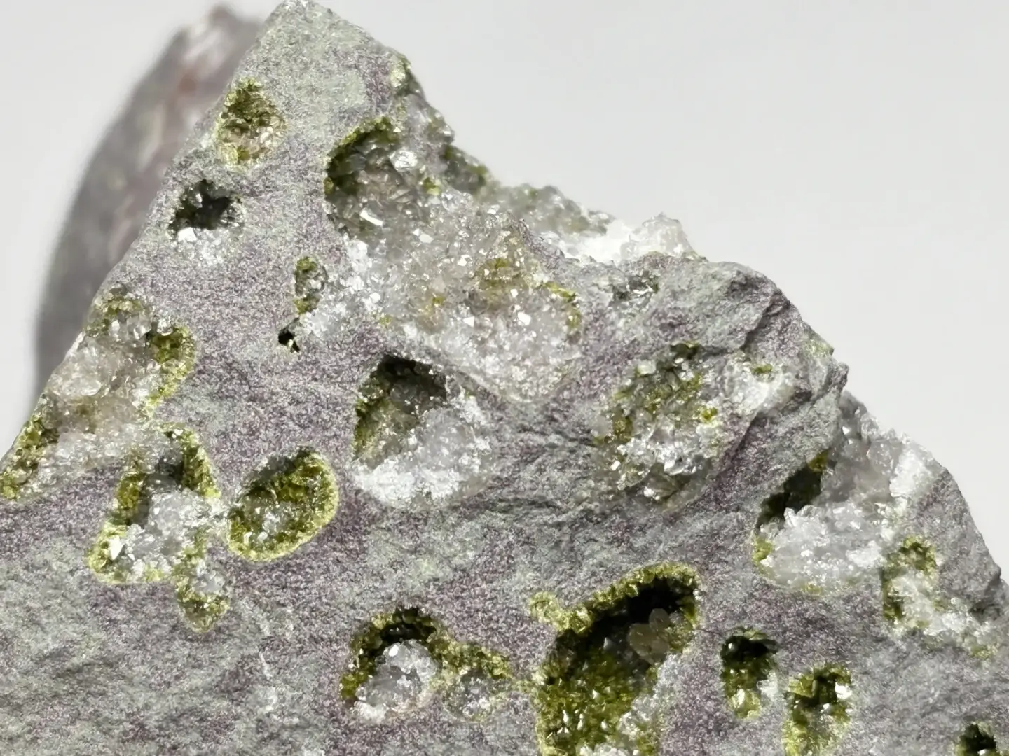 コロラド州産 エピドート / Epidote 