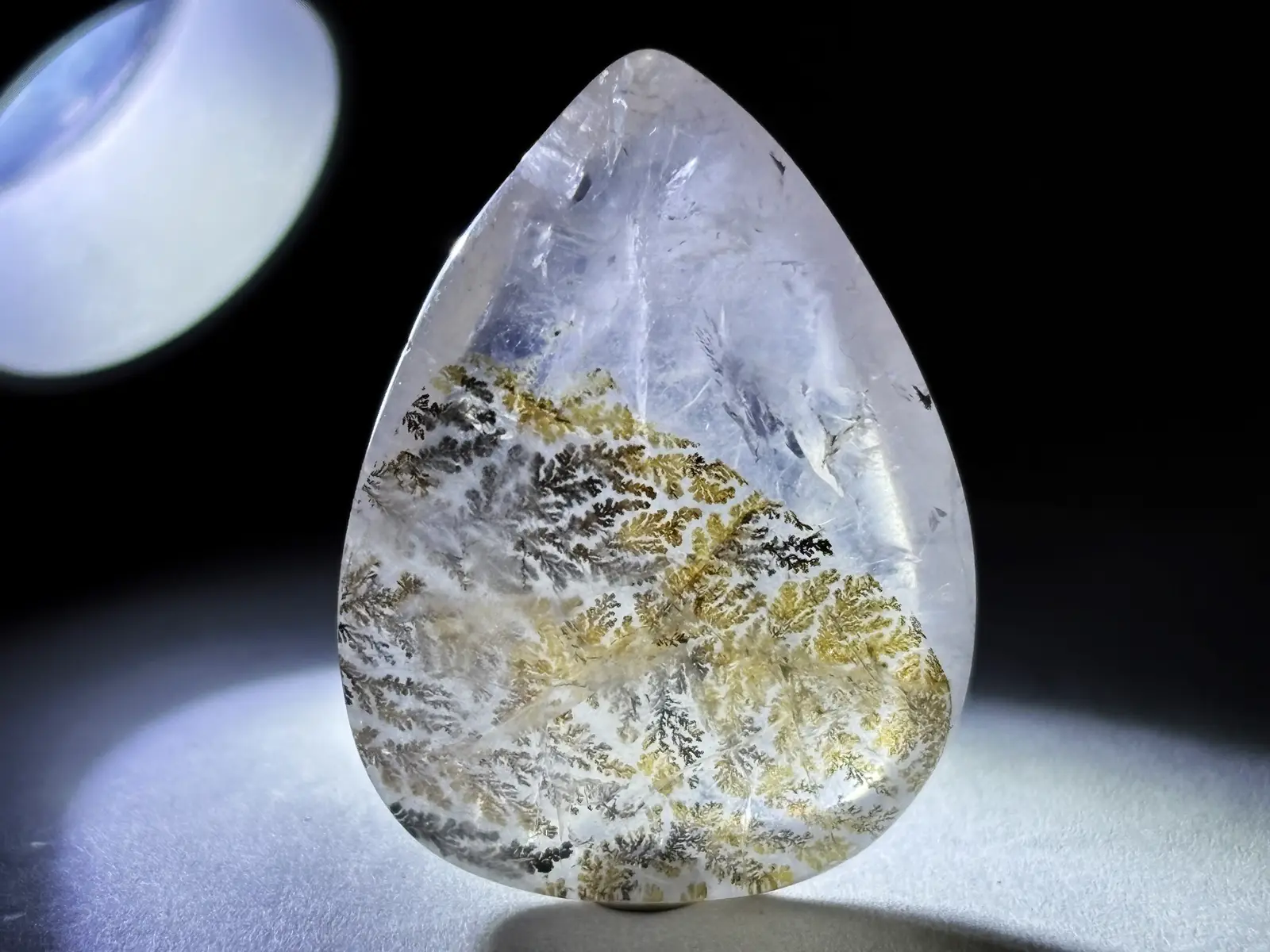 デンドリティッククォーツ ルース/ Dendritic Quartz Loose