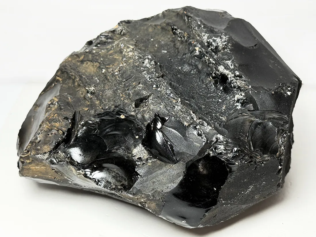 北海道白滝村(旧)産 黒曜石(十勝石) / Obsidian
