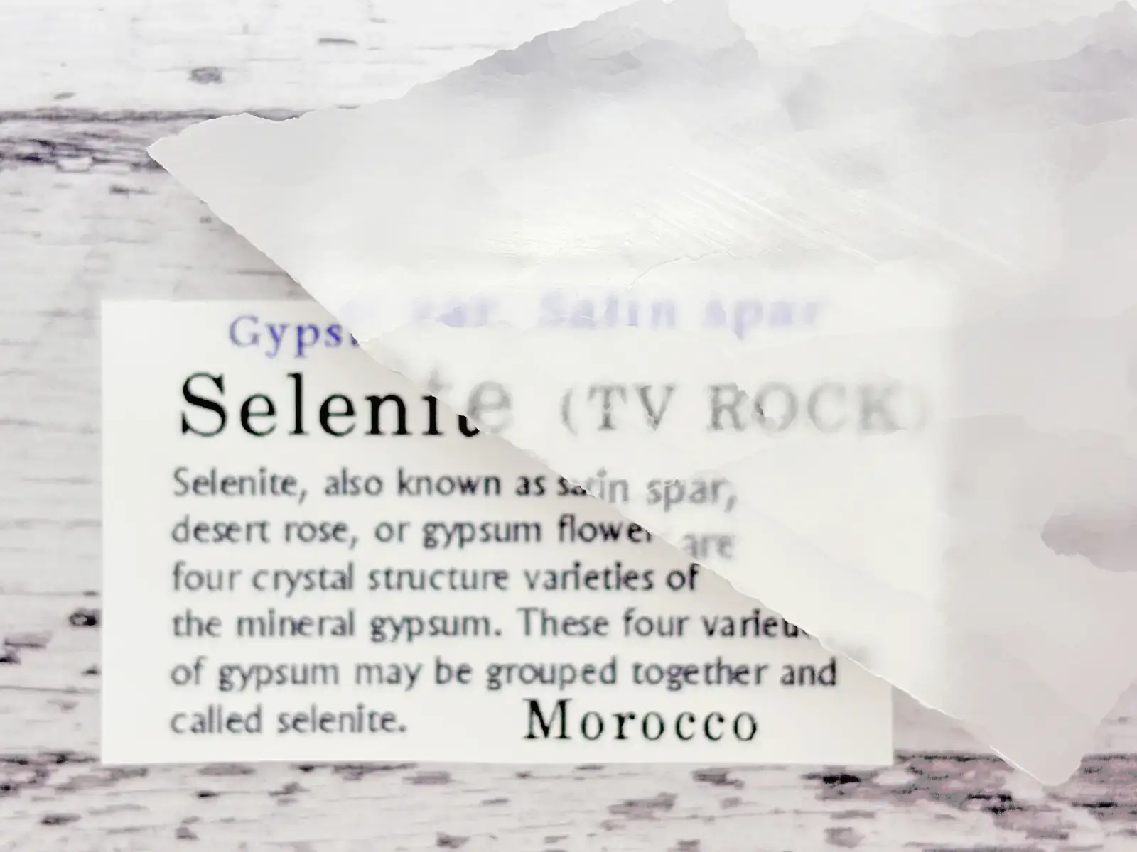 モロッコ産セレナイト テレビ石 (TV ROCK) / Selenite