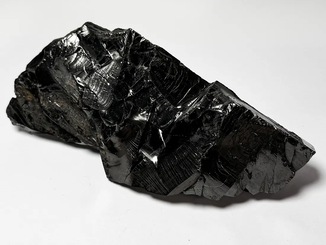 コロンビア産 エリート シュンガイト  / Elite Shungite