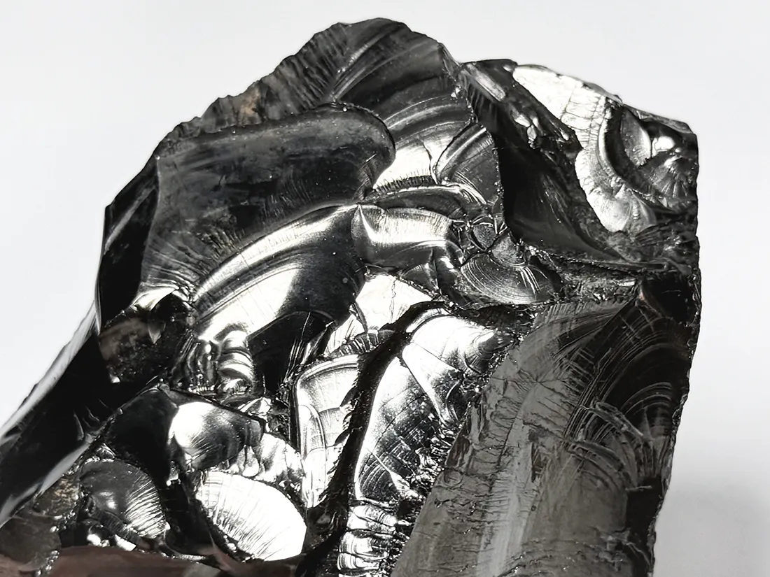 コロンビア産 エリート シュンガイト  / Elite Shungite