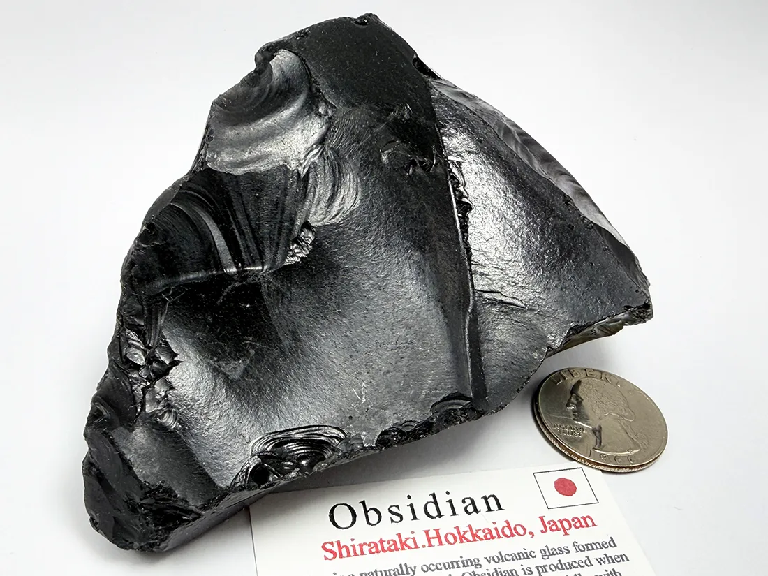 北海道白滝村(旧)産 黒曜石(十勝石) / Obsidian