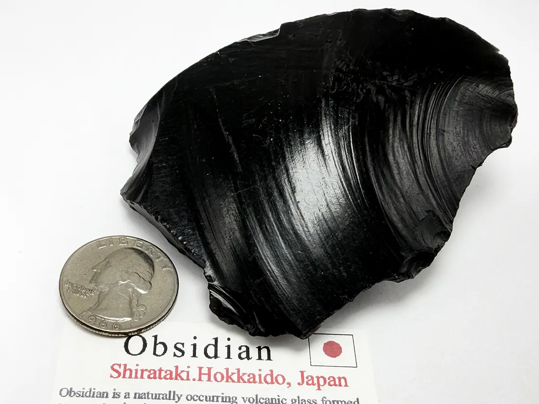 北海道白滝村(旧)産 黒曜石(十勝石) / Obsidian