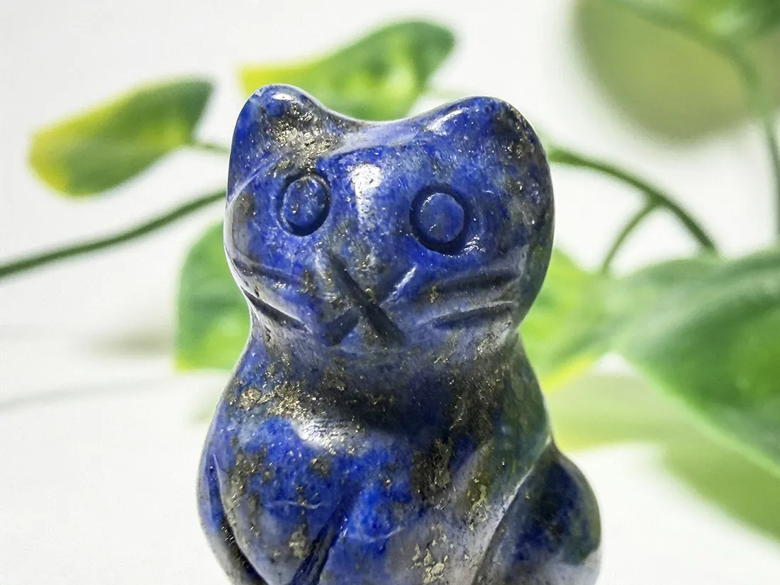 アフガニスタン産 ラピスラズリ ねこ彫刻  / Lapis Lazuli