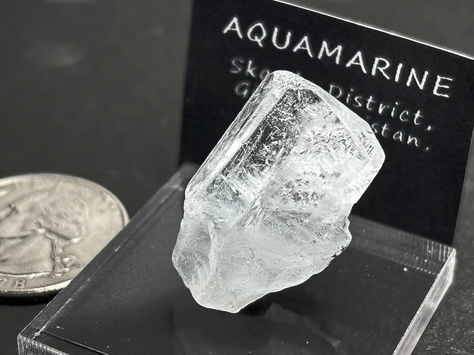 パキスタン産 アクアマリン 柱状結晶 ( 藍玉 )/ Aquamarine