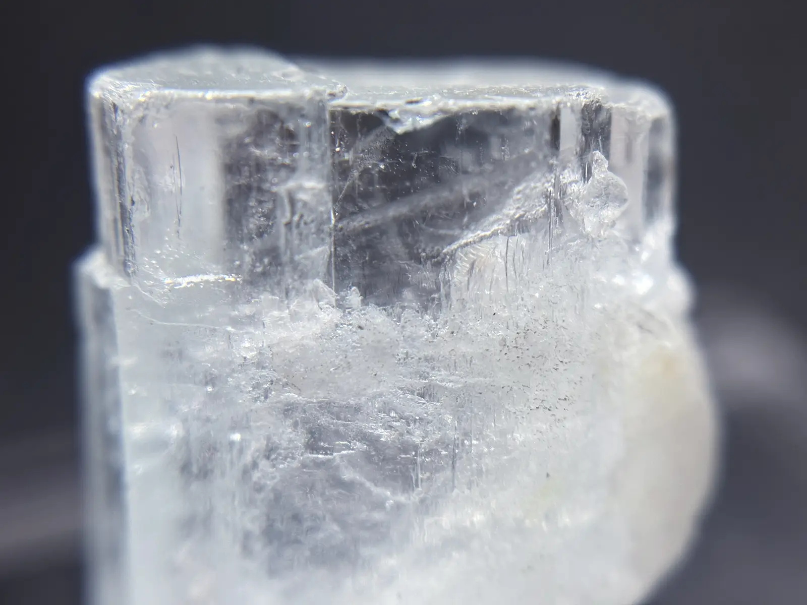 パキスタン産 アクアマリン 柱状結晶 ( 藍玉 )/ Aquamarine