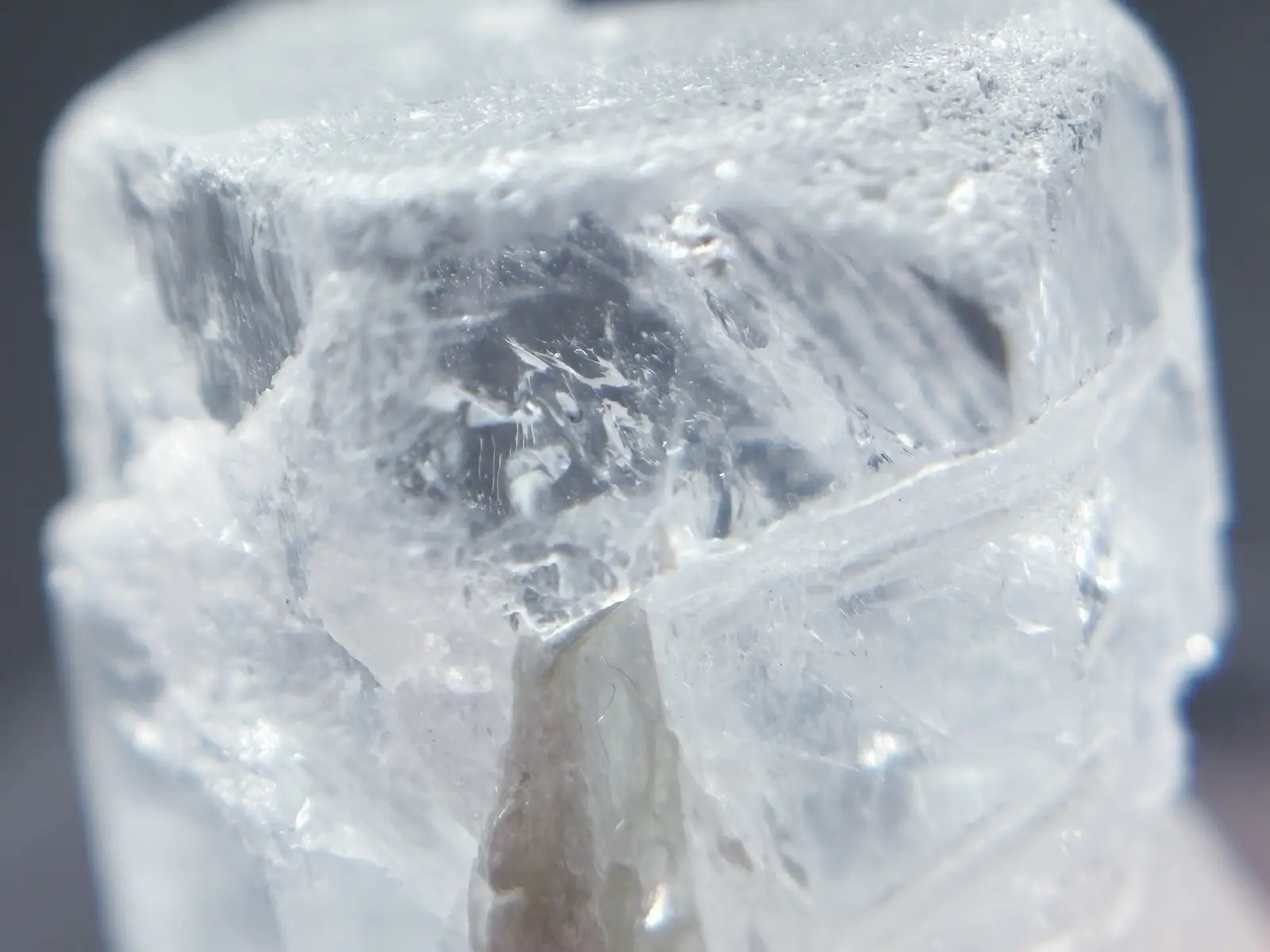 パキスタン産 アクアマリン 柱状結晶 ( 藍玉 )/ Aquamarine