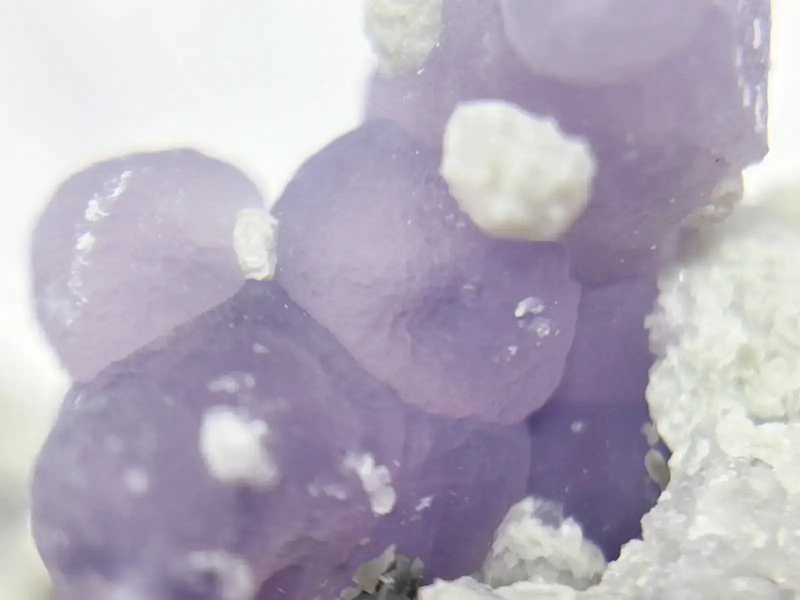 インドネシア産 グレープカルセドニー / Grape Chalcedony 