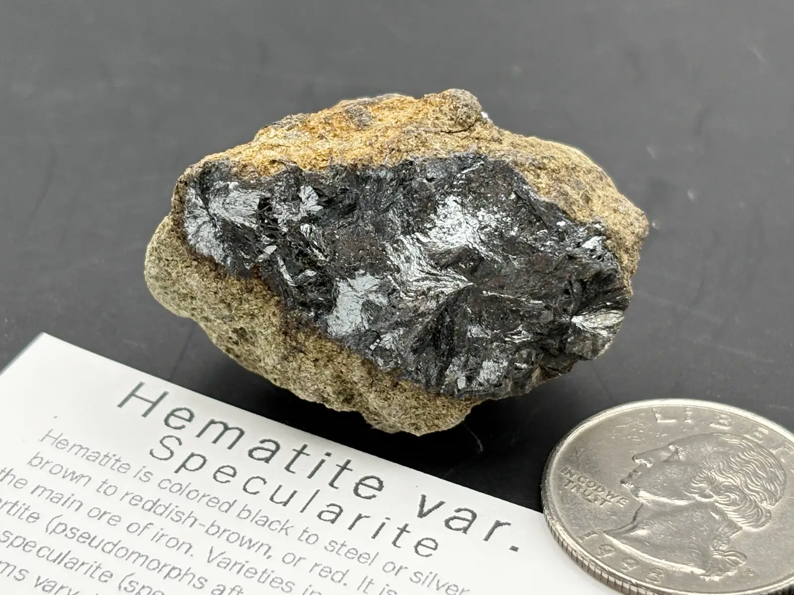 和賀仙人鉱山産 鏡鉄鉱 (赤鉄鉱)  / Specularite