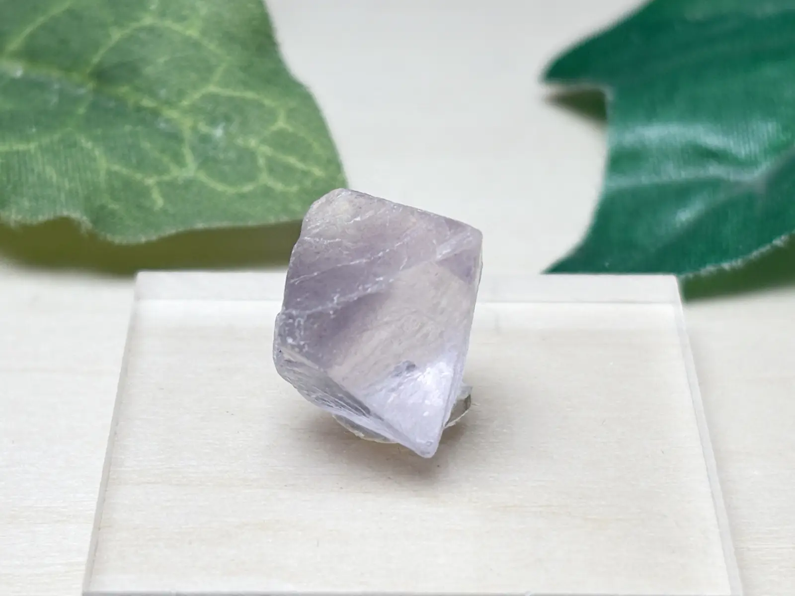 (蛍光) 湖南省産 八面体 フローライト / fluorite ( 蛍石 )【ミニチュア鉱物】
