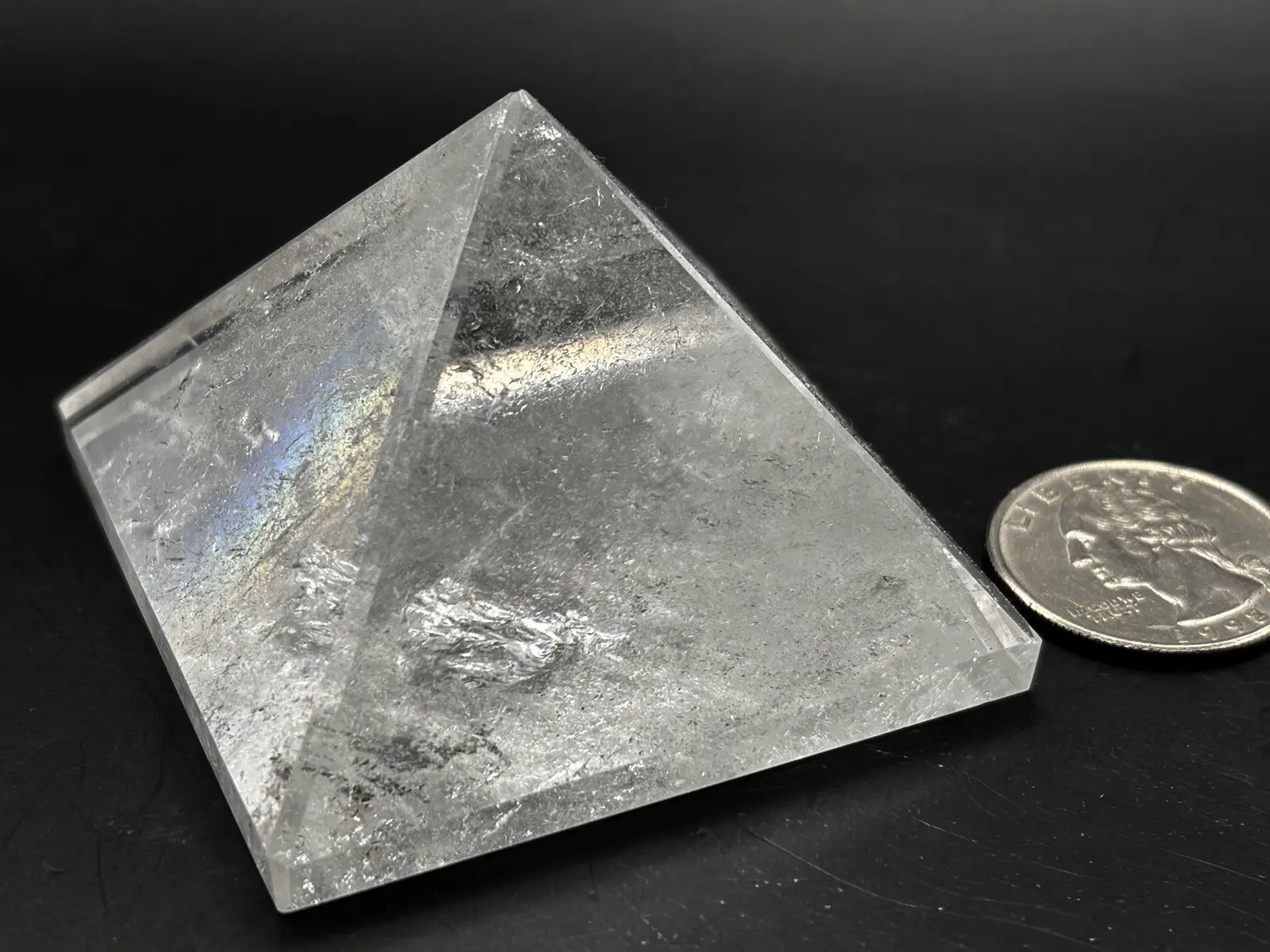 ブラジル産水晶 ピラミッド / Quartz Pyramid