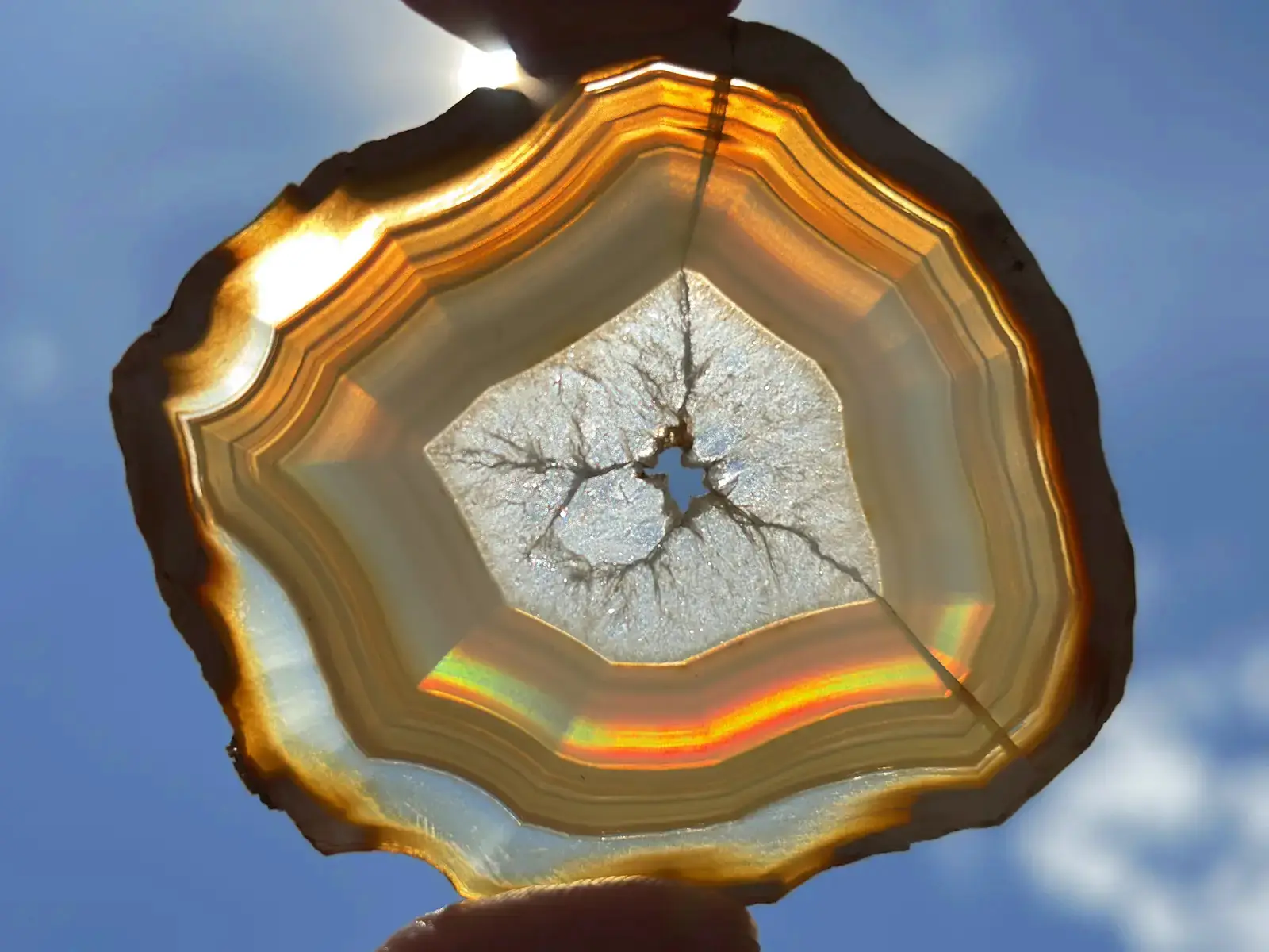 9g　大判　イリスアゲート　インドネシア産　鉱物標本　アゲート インドネシア産 イリスアゲート スライス /Iris Agate