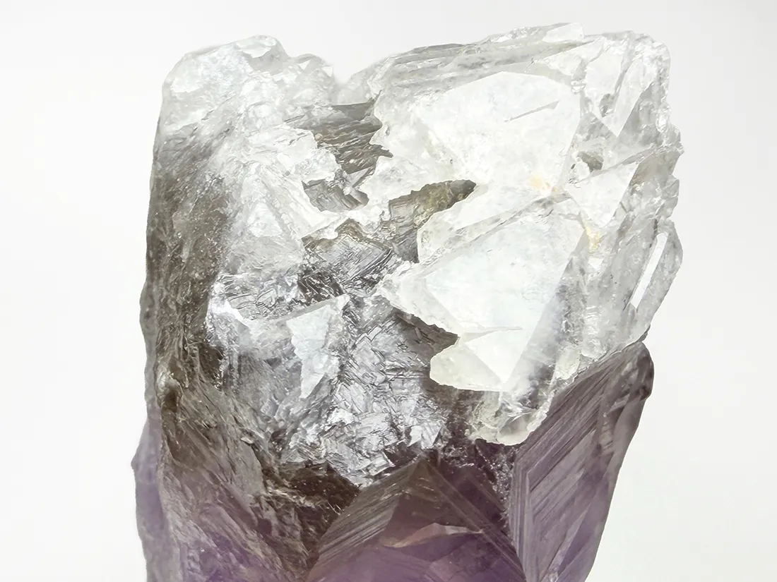 【レア産地】アイルランド産 エレスチャルスモーキー アメジスト / Elestial Smoky Amethyst